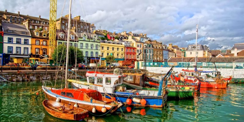 Cobh Town in Ierland bootjes Reizen met Galtic