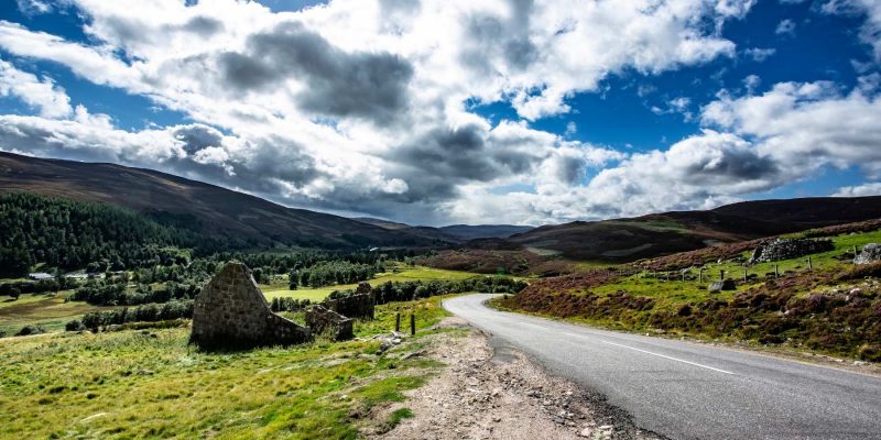 Rijden in Cairngorms in Schotland met Galtic
